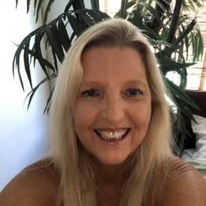 Meet your Posher, Deanna